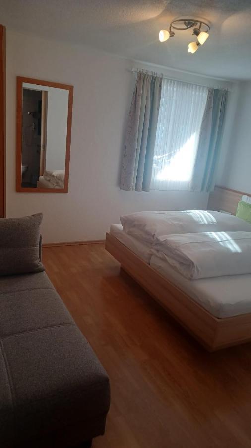 Ferienhaus Luis ナウダース エクステリア 写真