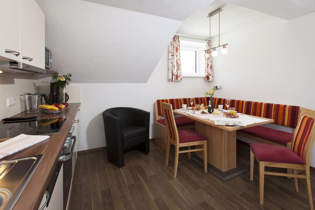 Ferienhaus Luis ナウダース エクステリア 写真